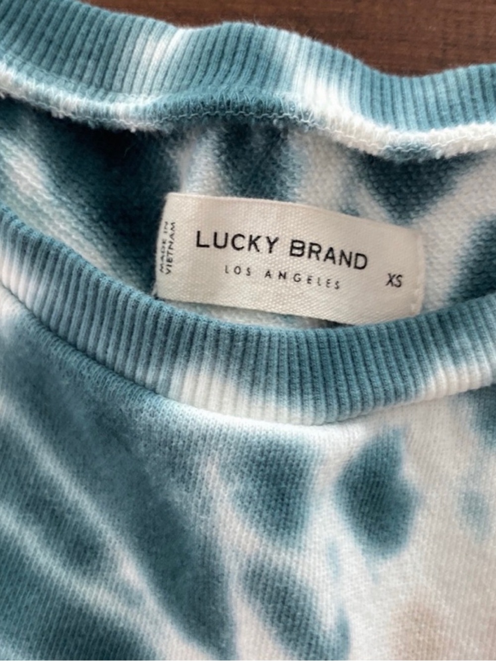 LUCKY BRAND Tie Dye cropped drawstring sweatshirt XS - Picture 2 of 12